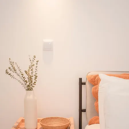 Liiiving In Gaia - Cooper * Vila Nova de Gaia