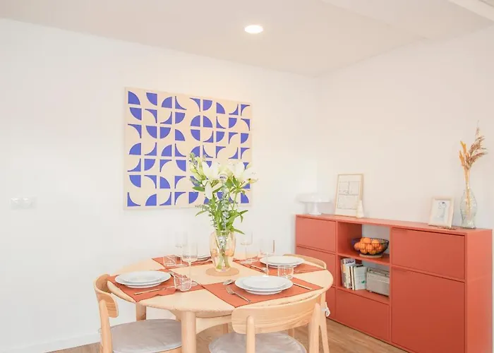 Liiiving In Gaia - Cooper Ii * Vila Nova de Gaia