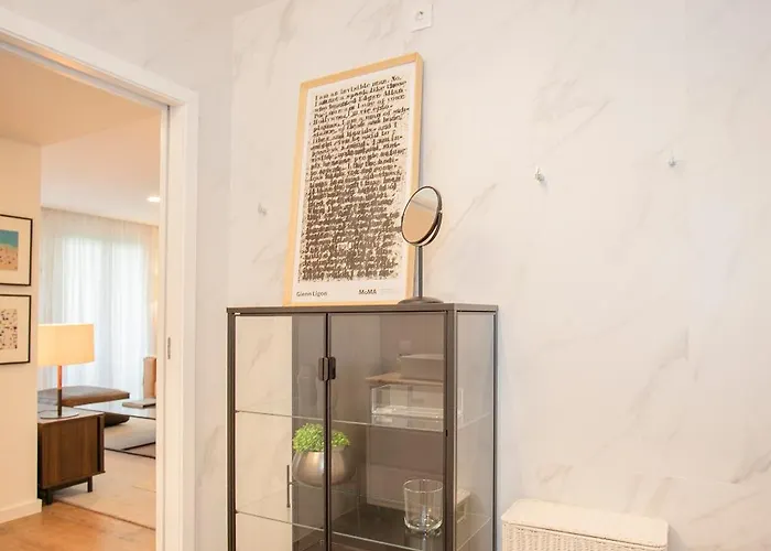 Liiiving In Gaia - Cooper Ii *