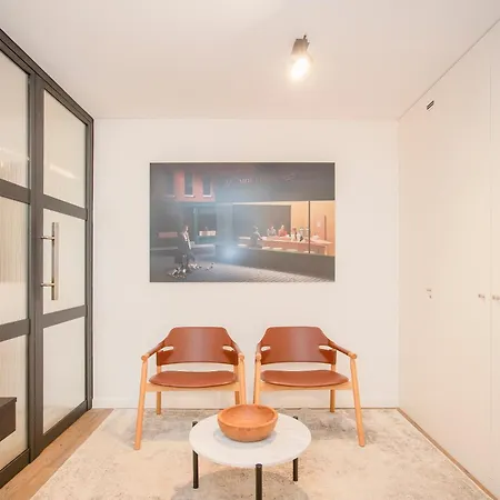 Liiiving In Gaia - Cooper Apartment *