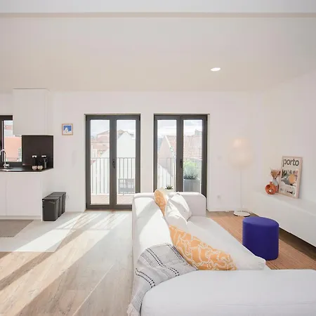 Liiiving In Gaia - Cooper Ii *