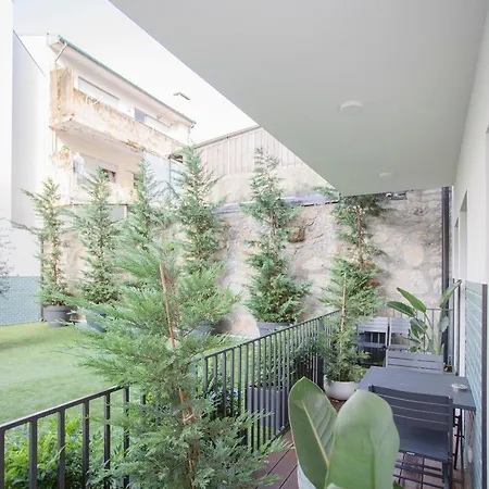 Liiiving In Gaia - Cooper Ii Apartment *