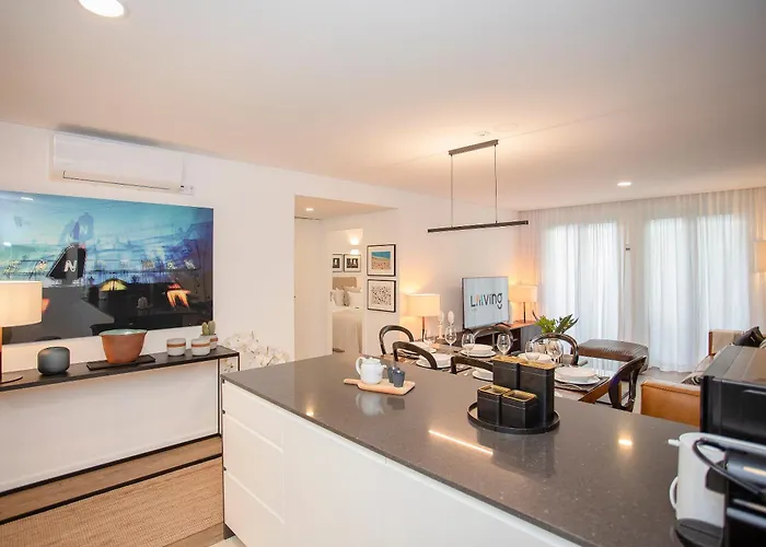 Liiiving In Gaia - Cooper Ii *